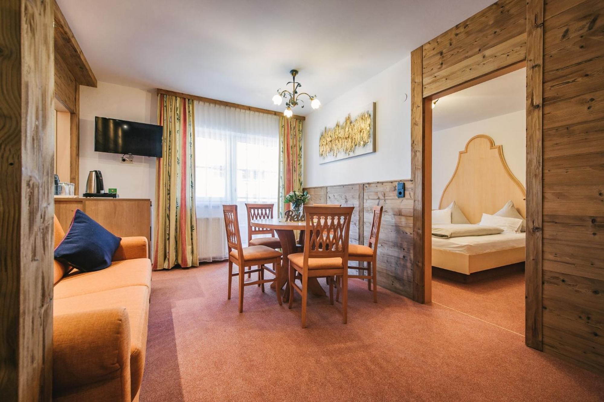 Arlen Lodge Hotel Inkl Premium Karte Im Sommer St Anton am Arlberg Eksteriør billede